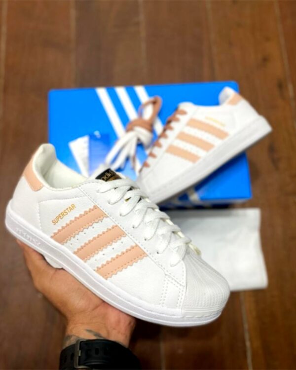 TÊNIS ADIDAS SUPERSTAR  FEMININO