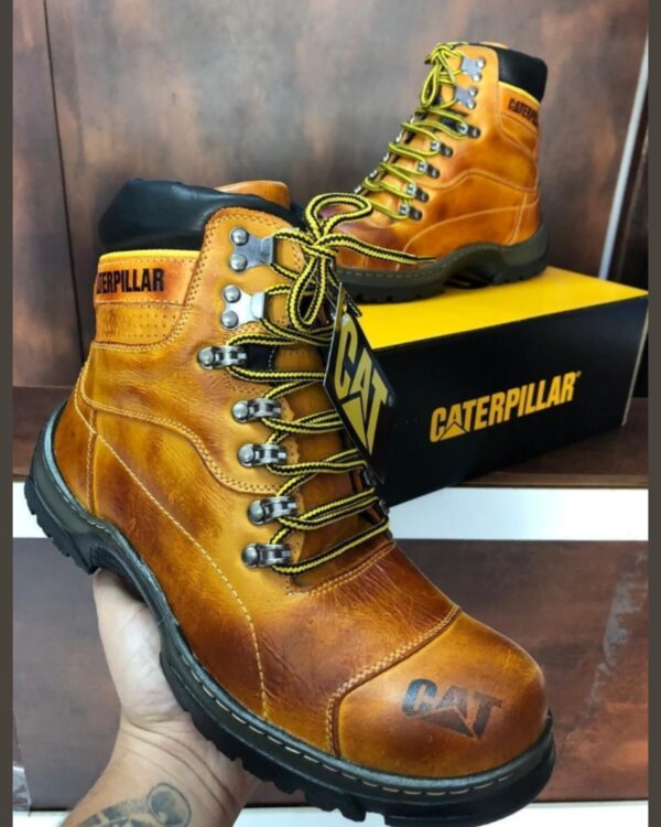 BOTA CATERPILLAR 2061-MOSTARDA- PREMIUM